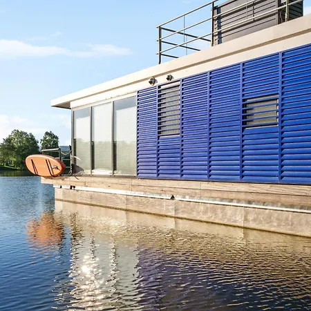 Holiday home Floatinghouse Aquamarin - Lp4 Hoexter