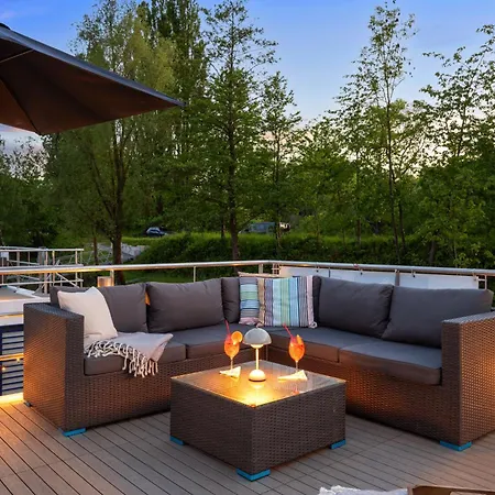 Feriehus Floatinghouse Aquamarin - Lp4 Höxter